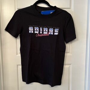 Adidas T-shirt Xs
